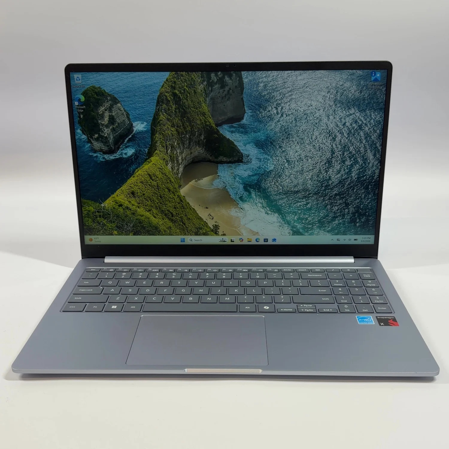 Samsung Galaxy Book4 Edge NP750XQB 15.6" Snapdragon X 2.96GHz 16GB RAM 512GB SSD