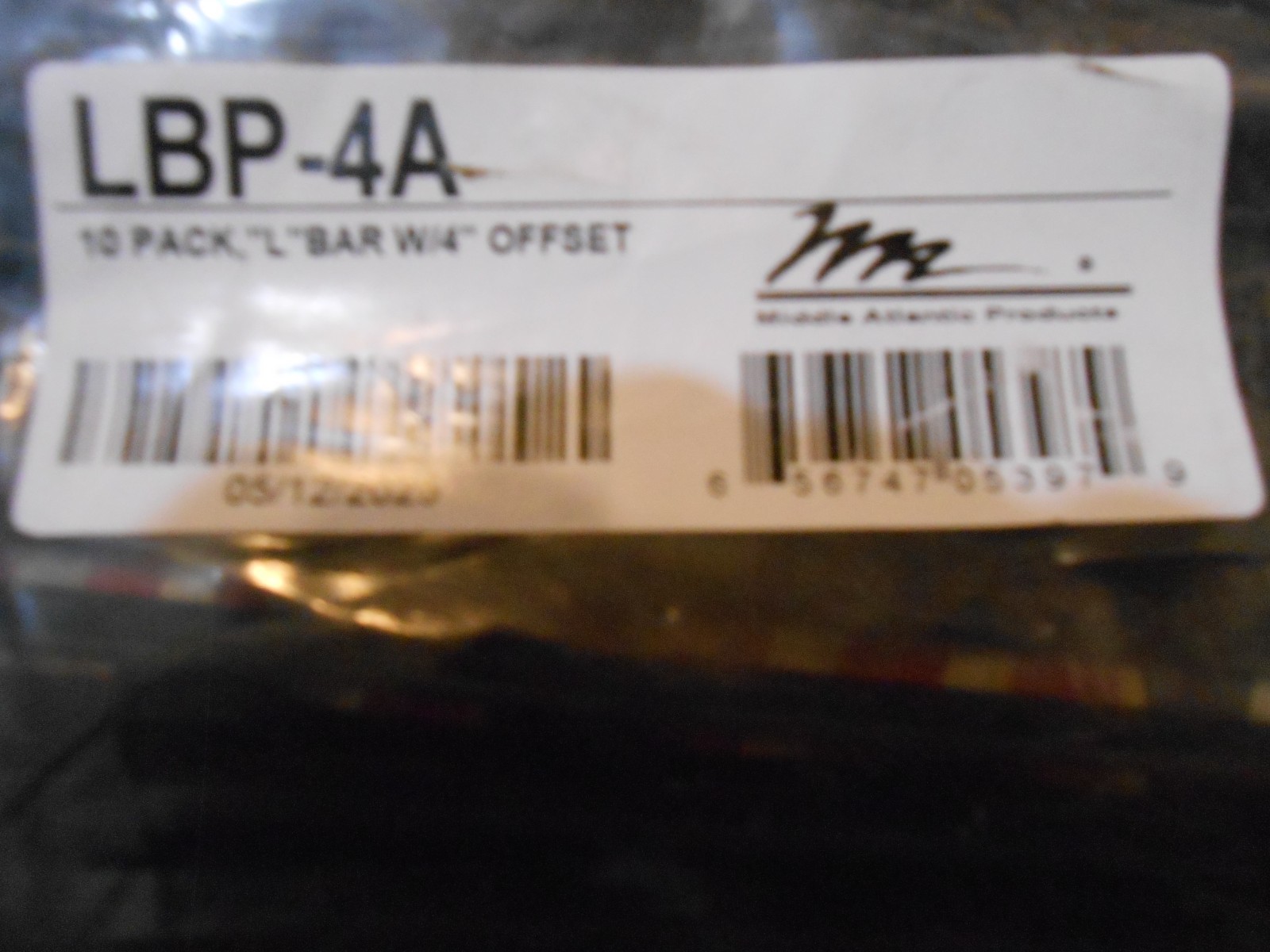 LOT OF 20 LBP-4A L SHAPED LACER BARS 19 INCH MIDDLE ATLANTIC