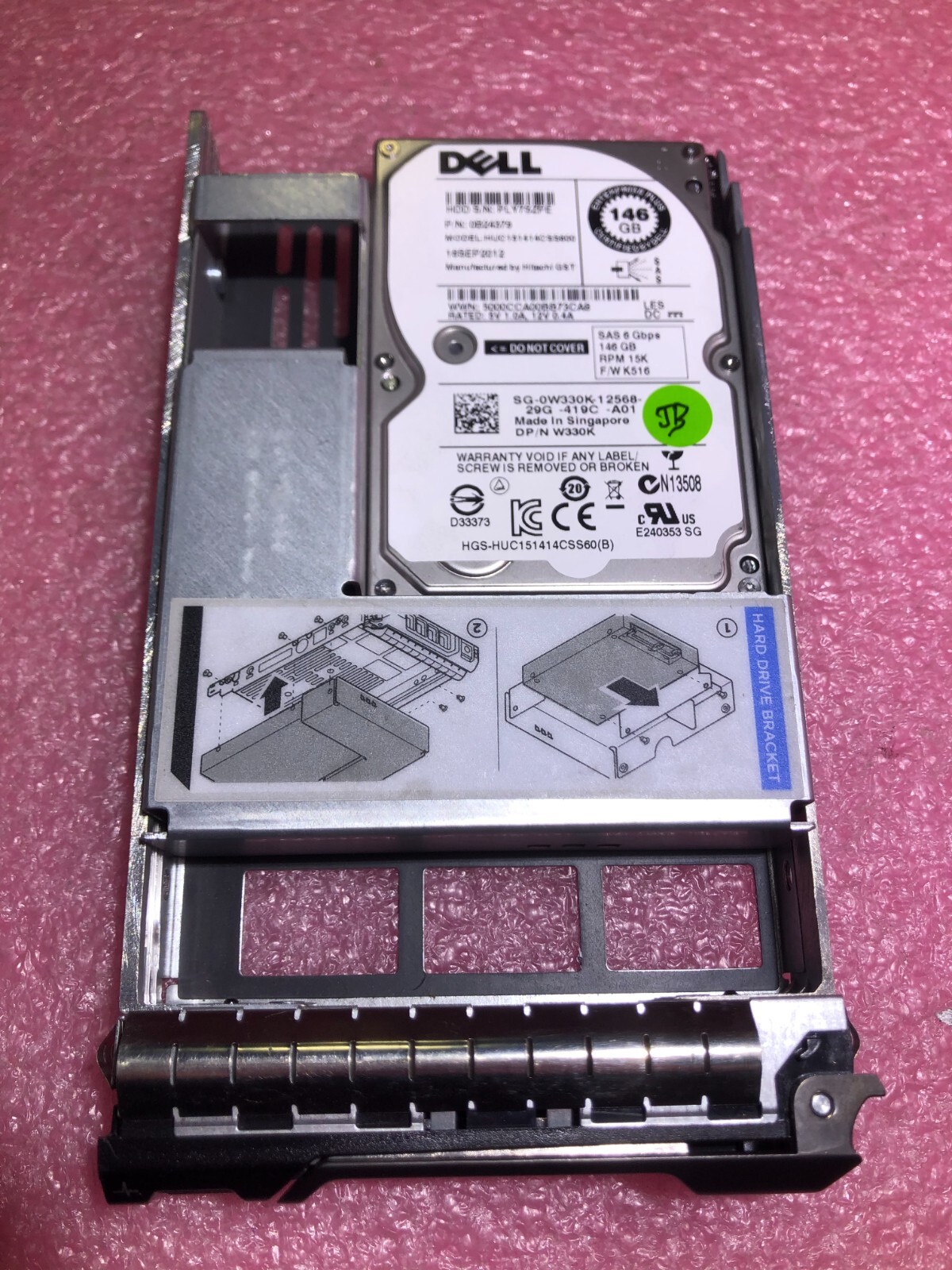 Dell W330K 146GB 15K SAS 6GPS 2.5" HDD in 3.5" tray