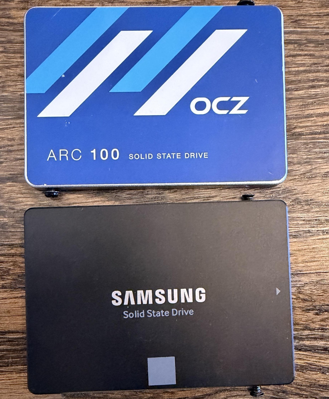 Lot of 2 - Samsung 850 EVO 250GB & OCZ Arc 100 240gb