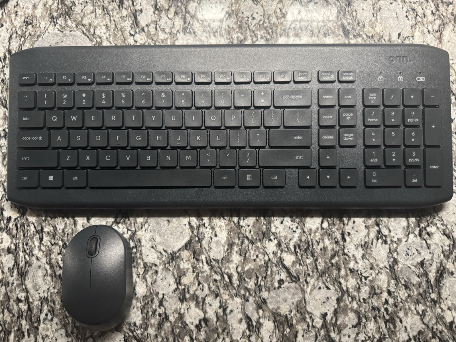 Onn Wireless 104-Key Full Size Keyboard & 5-Button Mouse Combo (100009054)