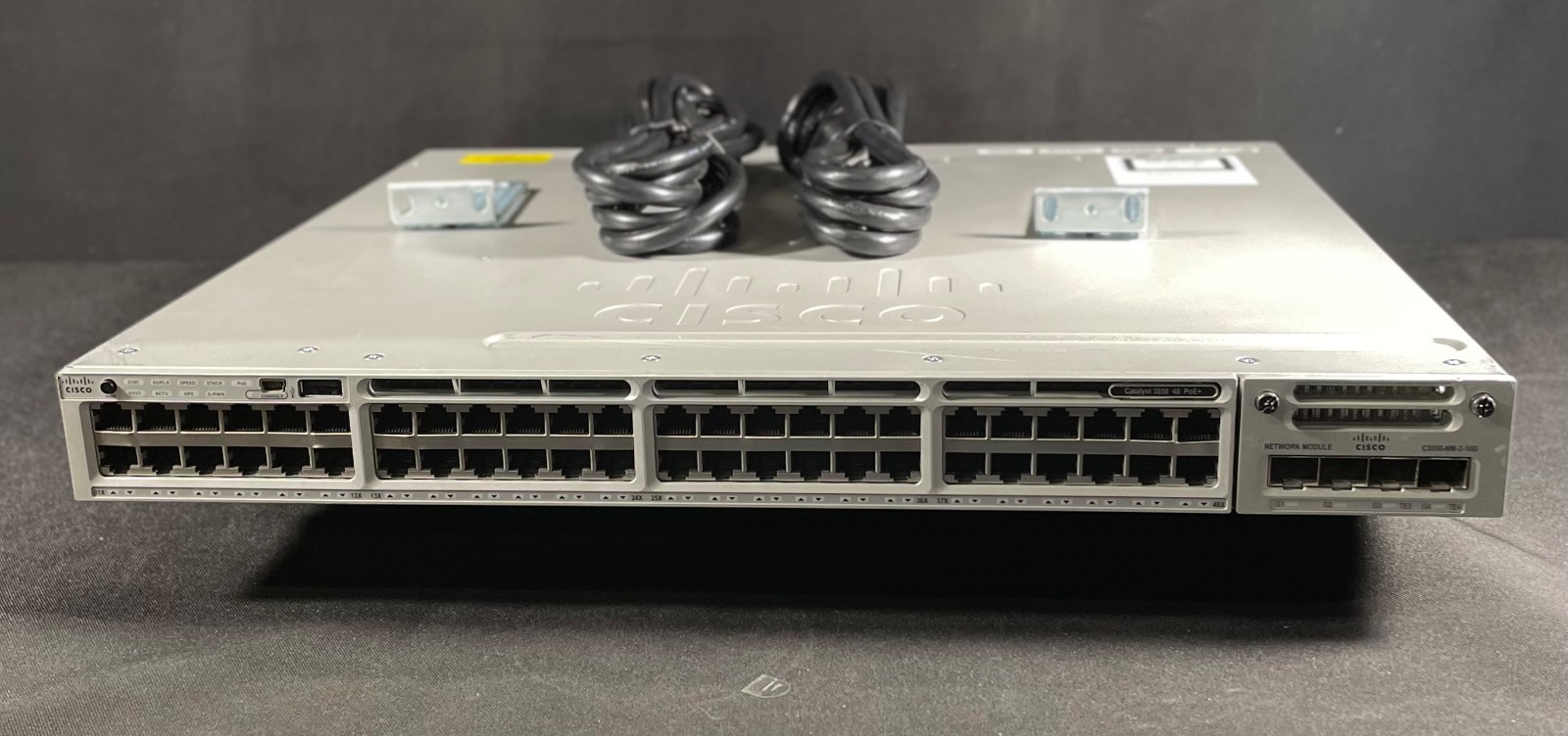 Cisco C3850 WS-C3850-48P-S 48 Port PoE+ Gigabit Switch w/C3850-NM-2-10G Module