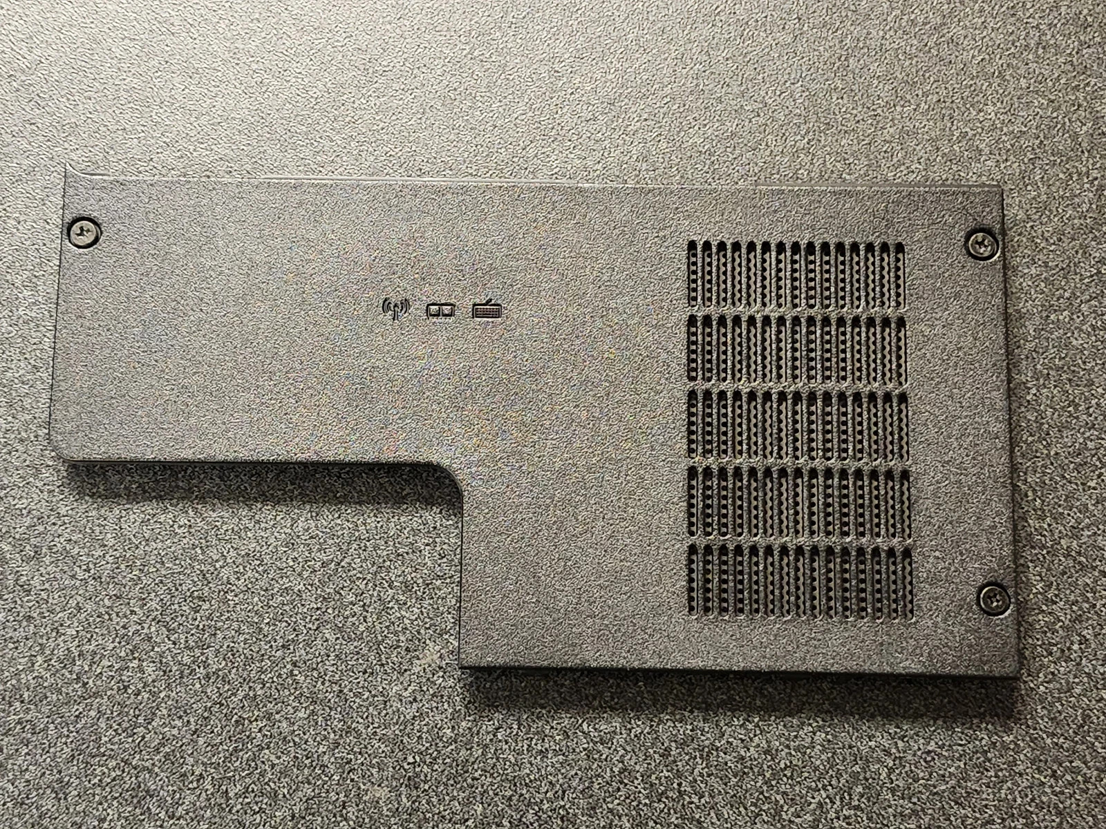 HP Compaq G62 CQ62 CQ56 G56 34AX600 34AX6RDTP00 Memory RAM Cover E173569 megabi