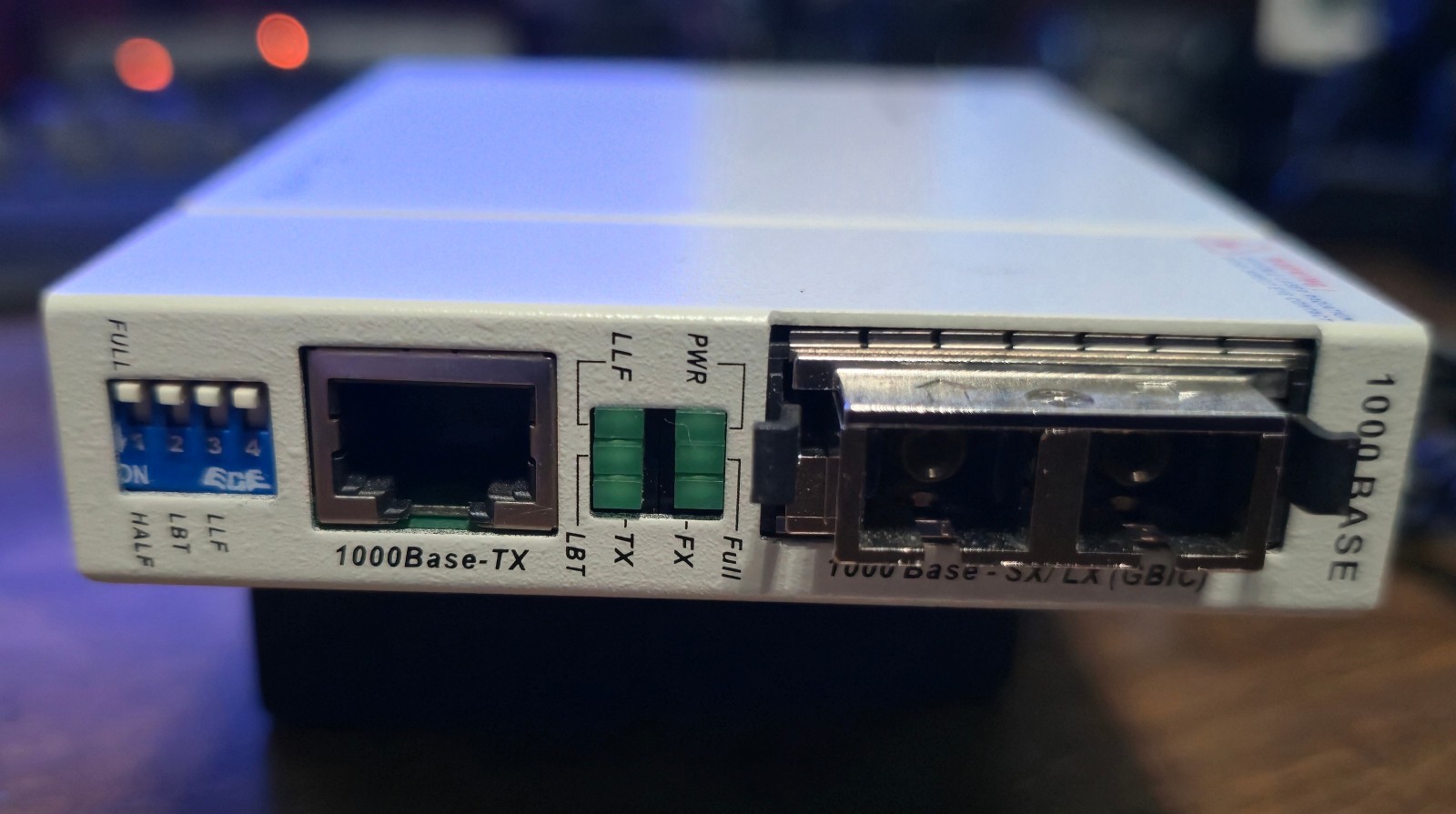 StarTech HUBS-ET91000SC Gigabit Fiber Ethernet Media Converter w\Fiber Module