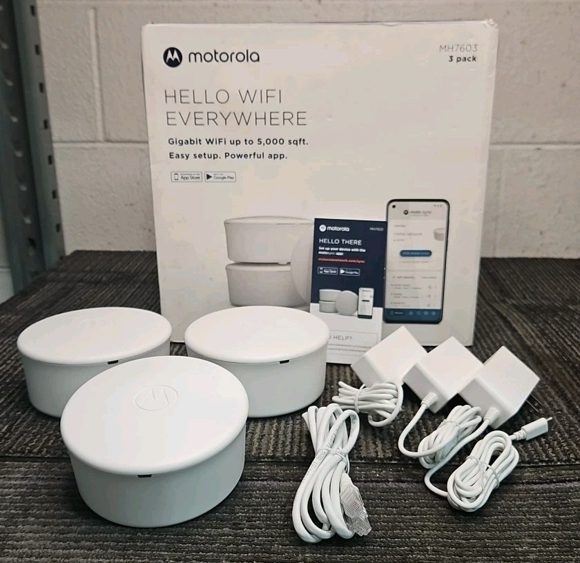 Motorola MH7603-10 Hello WiFi Everywhere, Gigabit WiFi up to 5000 sqft - 3 Pack