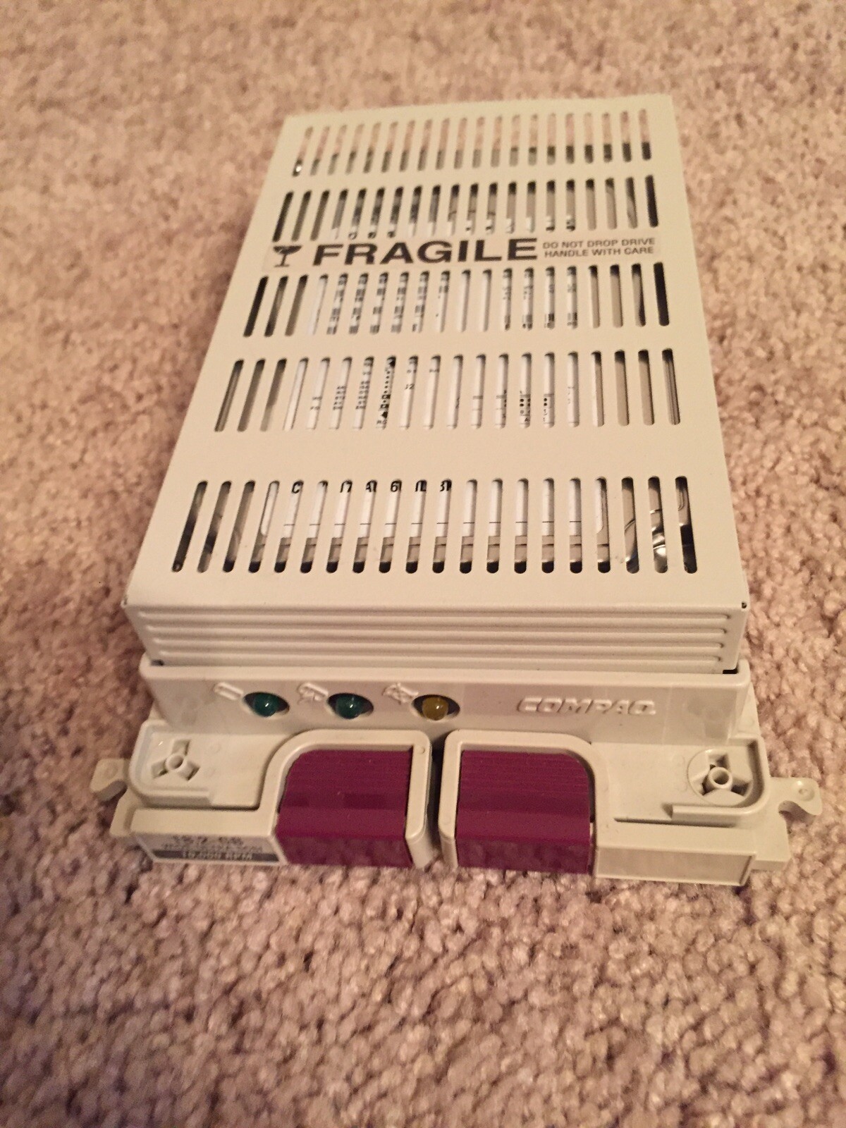 Compaq 18.2 GB,External,10,000RPM (336382-001) Hard Drive, Wide-Ultra SCSI
