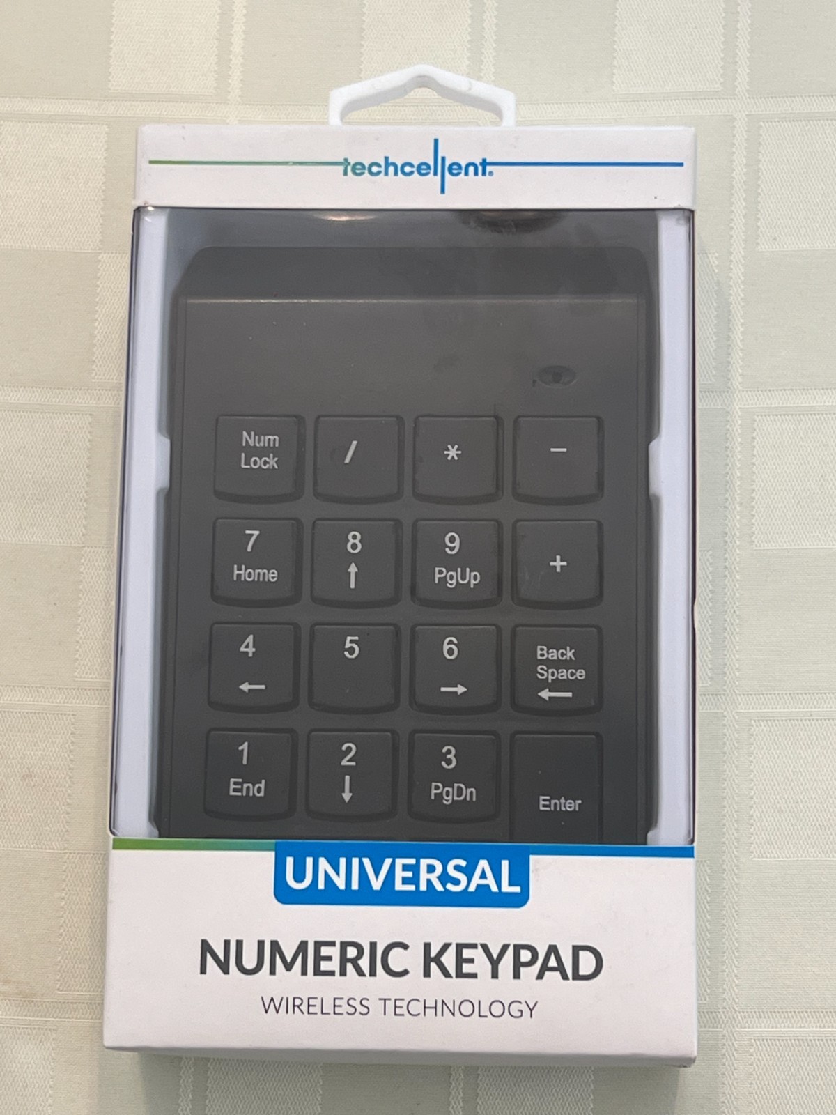 Techcellent Wireless Numeric Keypad BLACK NEW SEALED