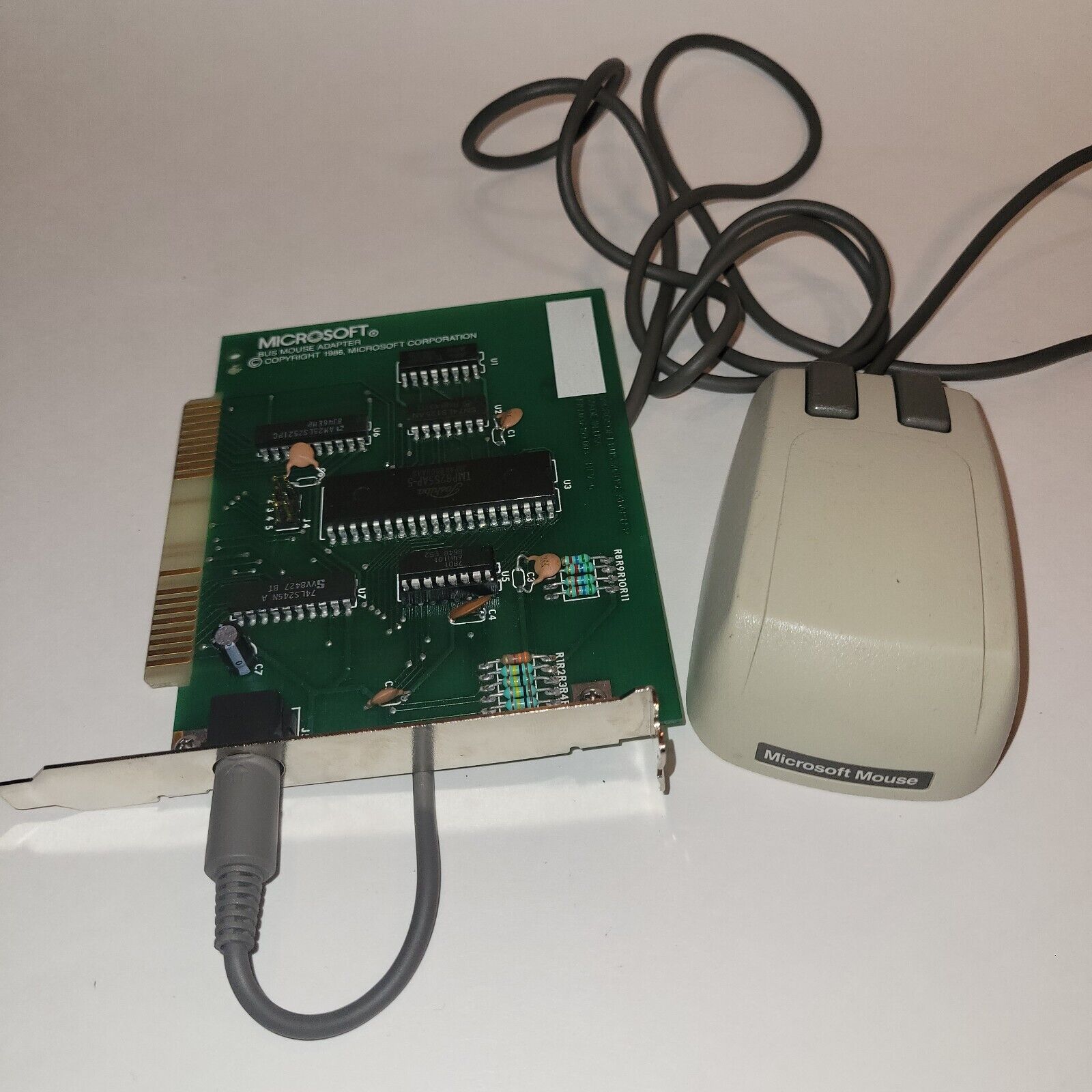 Vintage 1986 Microsoft Bus Mouse Adapter w/ 9 pin 2-Button Gray & White Mouse