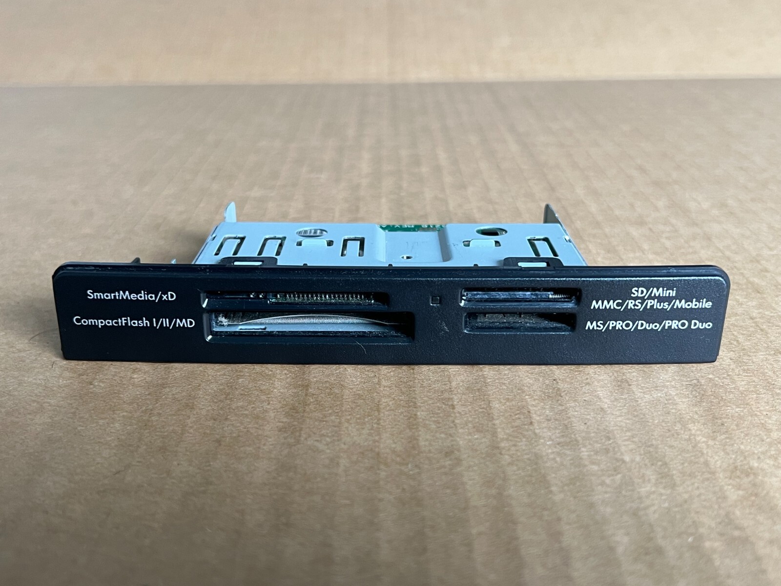 HP Pavilion A6000 Series 15-in-1 Media Card SD Memory Reader 5070-2566 NO CABLES