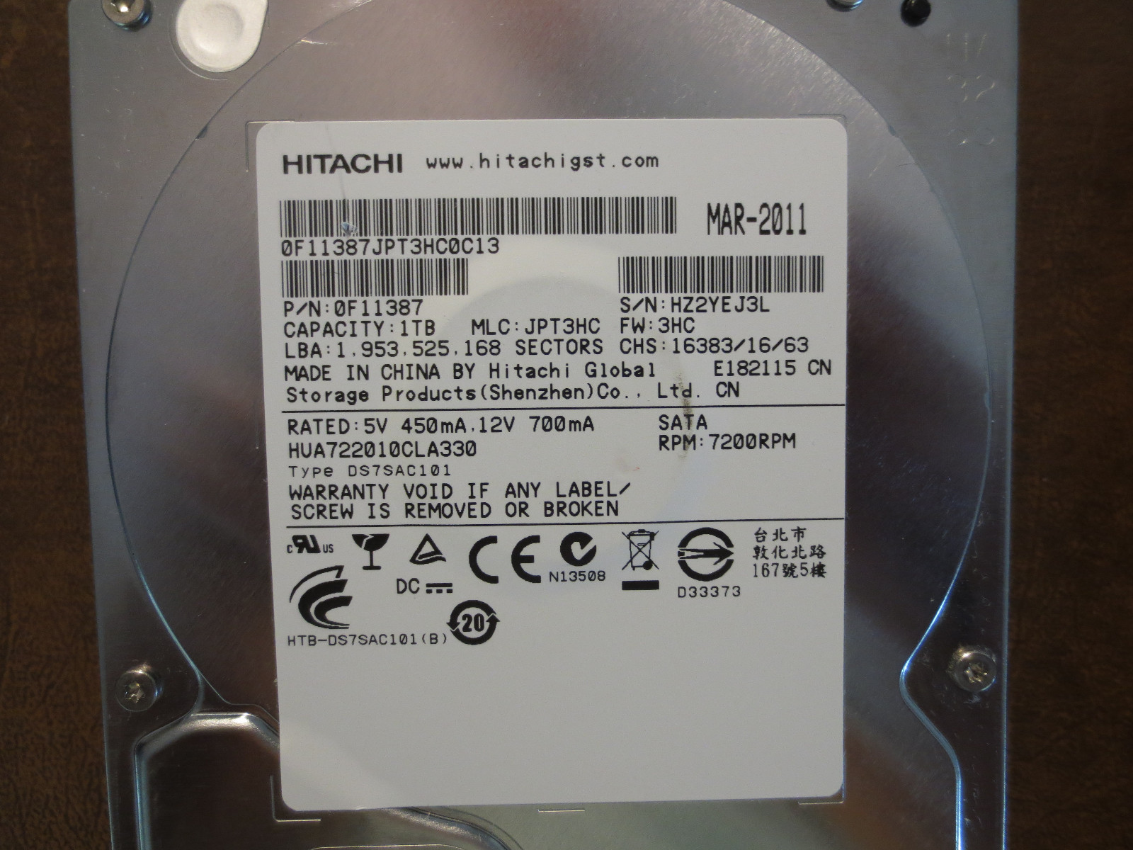Hitachi HUA722010CLA330 PN:0F11387 MLC:JPT3HC 1.0TB Sata 3.5" HDD