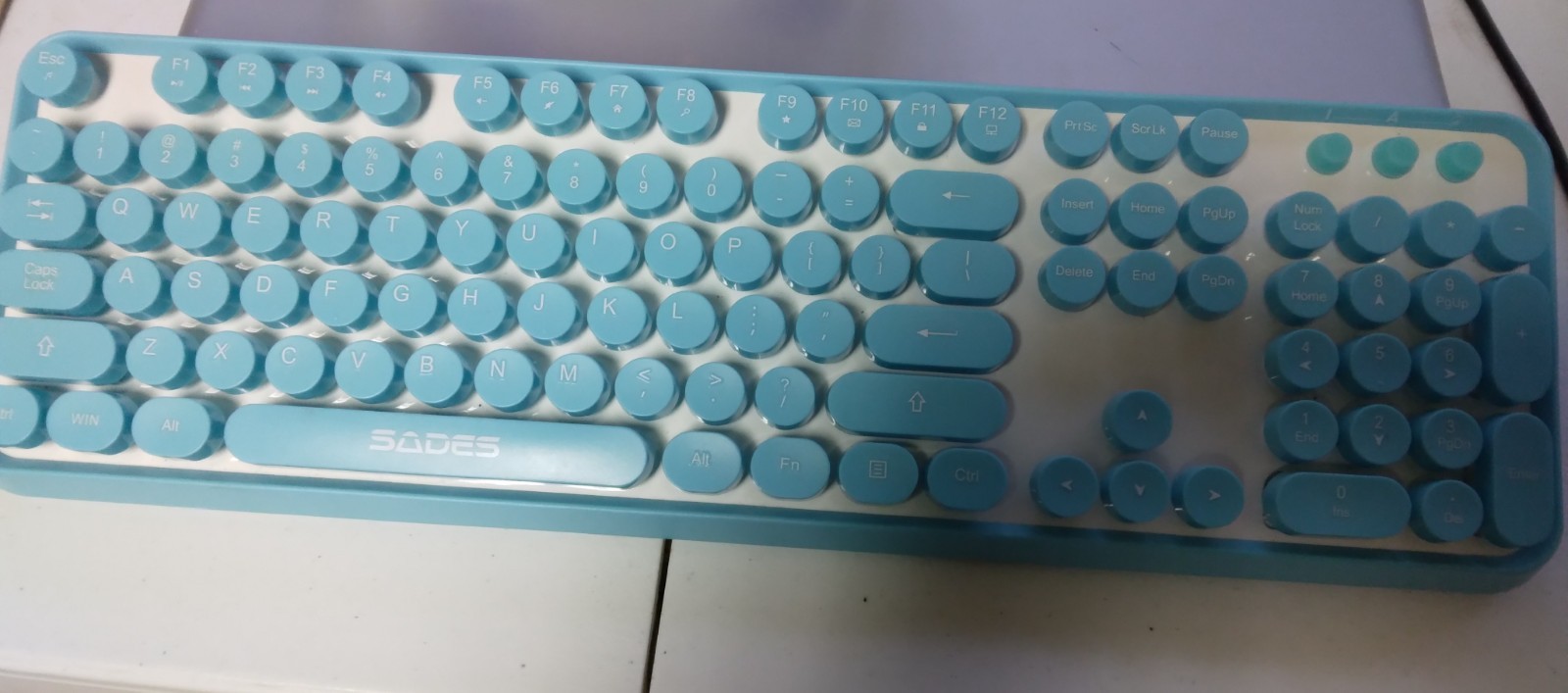 retro style blue wireless keyboard round keycaps