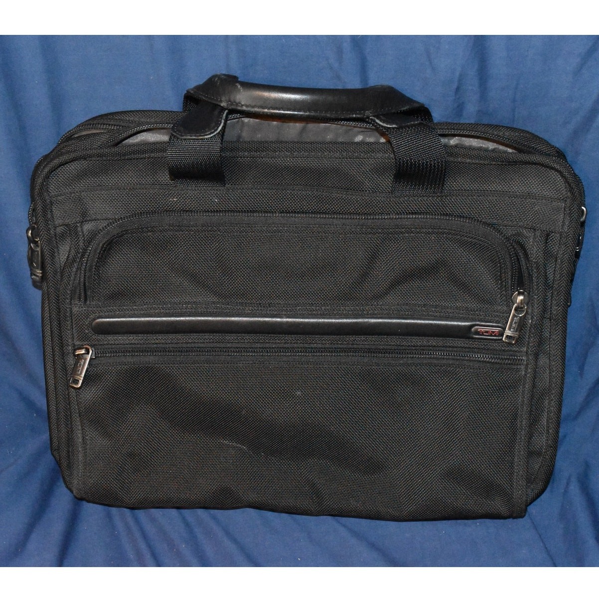 TUMI Briefcase Nylon 26130D4 Essential FXT Ballistic NO SHOULDER STRAP Laptop