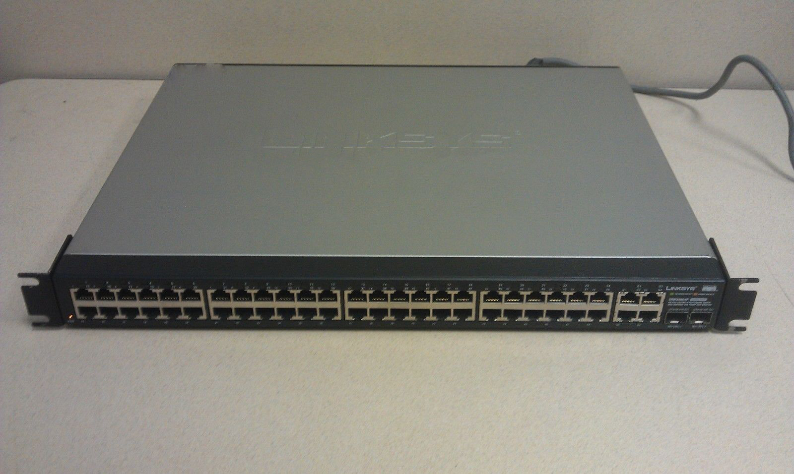 Cisco Linksys SRW248G4 10/100Mbps 48-Port + 4-Port Gigabit Switch with Webview