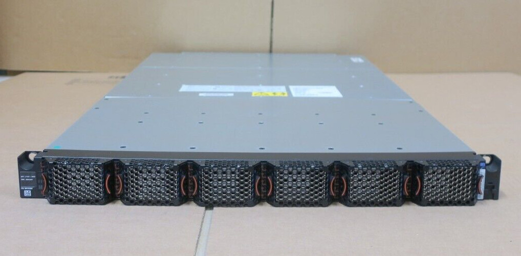 IBM System Storage DS8000 2107-D03 30x 1.8" Bay 2x Controller 30x 400GB 1.8" SSD
