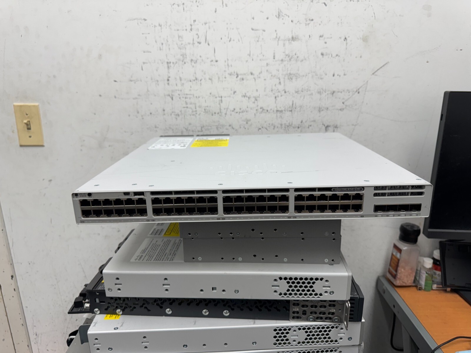 Cisco Catalyst C9300L-48PF-4X-A 48 Ports, PoE+ Switch 9300L Series