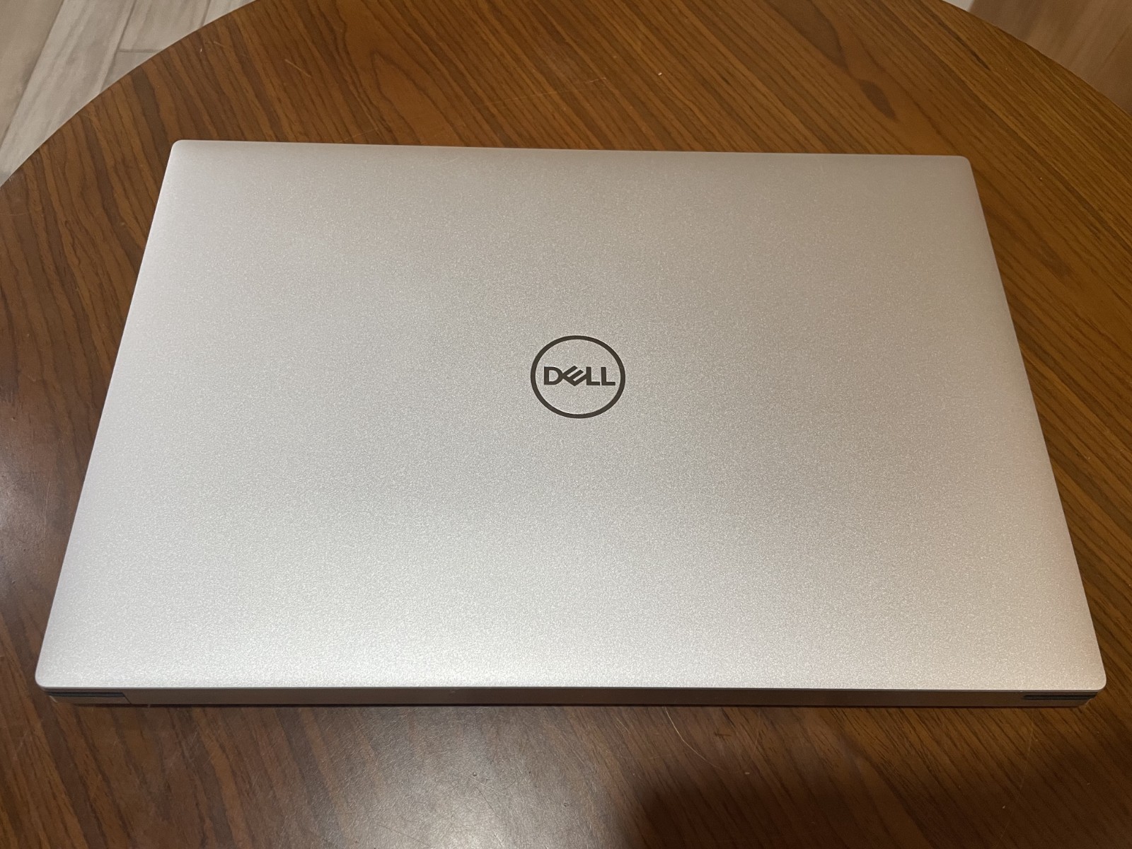 Dell XPS 15 9530 3.5K OLED Touch i7-13700H 32GB 1TB SSD RTX 4050 - 99% Battery