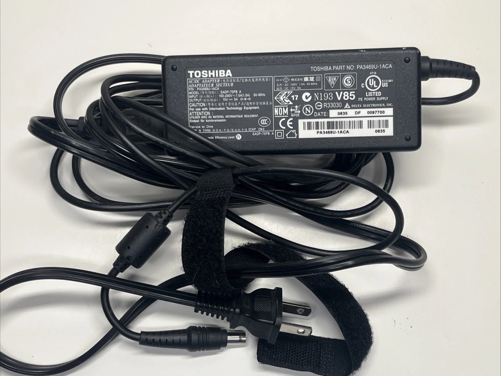 Toshiba Laptop Charger Genuine AC Power Adapter PA3469U-1ACA SADP-75PB A 15V 75W