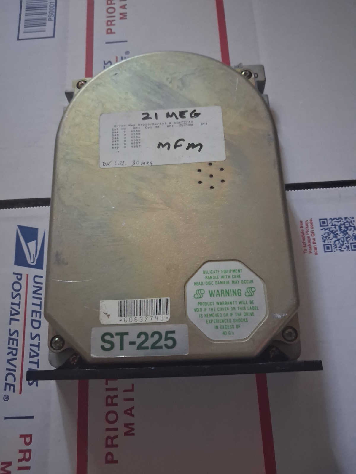 Vintage Seagate Technology ST-225 Hard Drive - Powers & Spins Cleanly