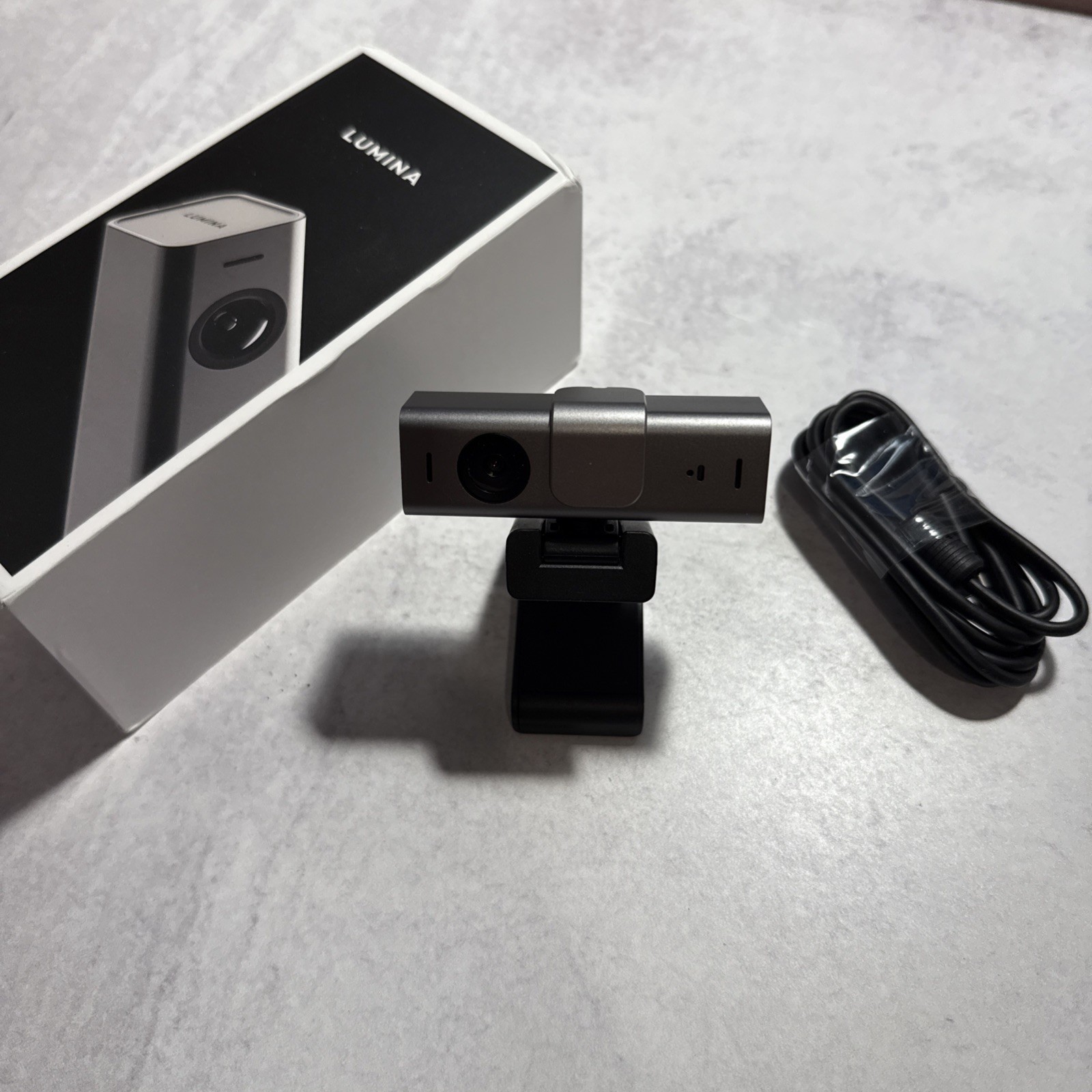 Lumina 4K Webcam AI-Powered Built-In Microphone for Studio Quality - Barely Used