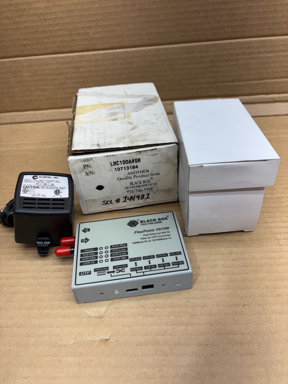 Black Box LMC100A#SM Ethernet Fiber To UTP Converter FlexPoint 10/100