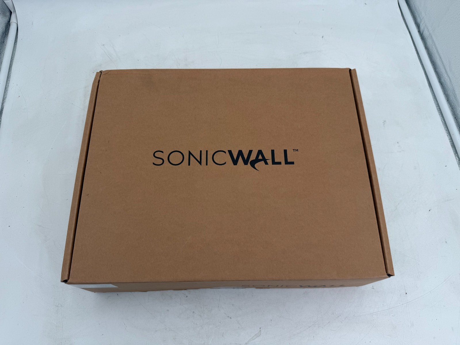 New SonicWall SWS12-10FPOE 12-Port Managed Gigabit PoE+ Network Switch Black