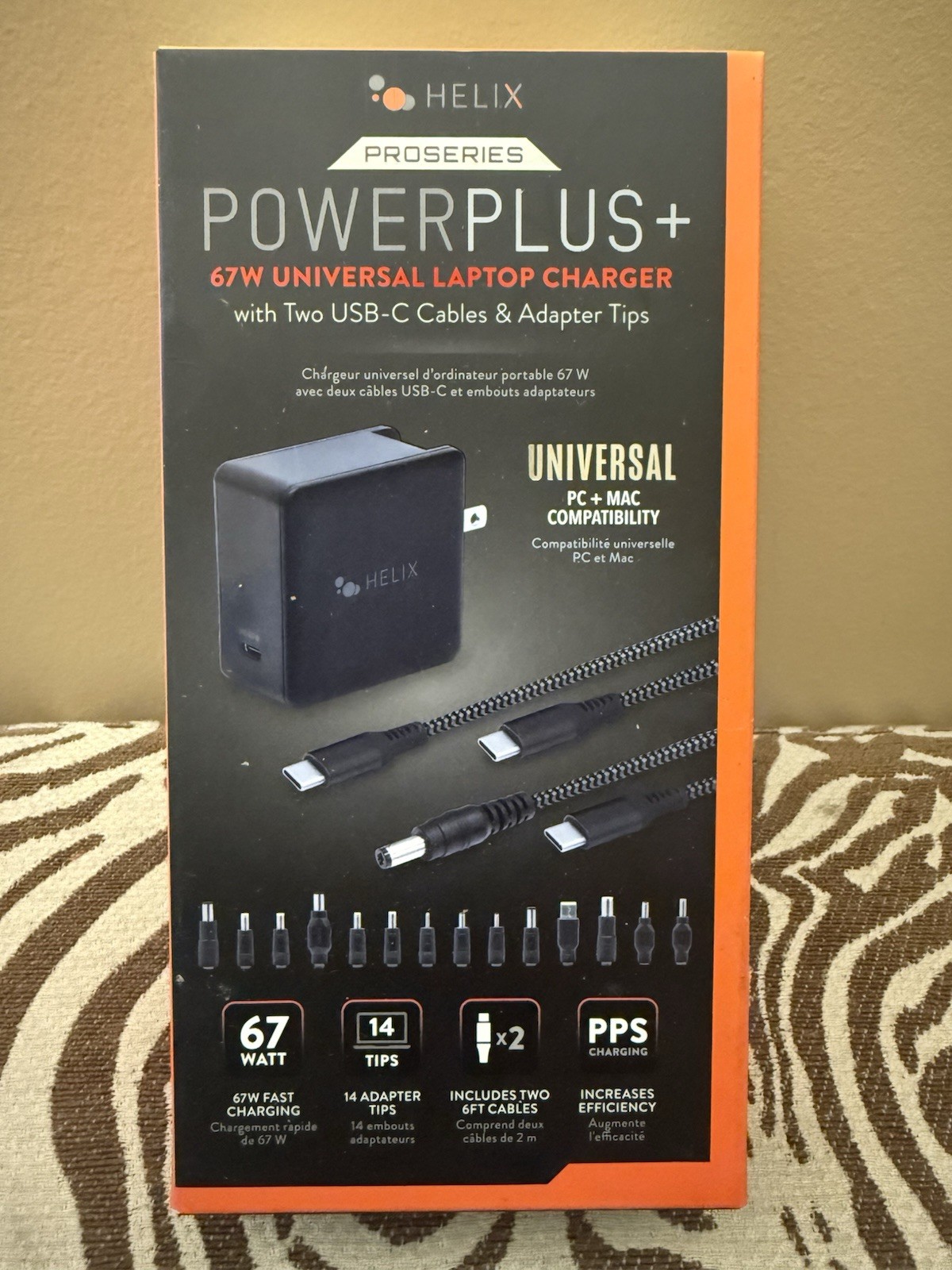 Helix "PowerPlus +" 65W Universal Laptop Charger (ETHNBC65U)