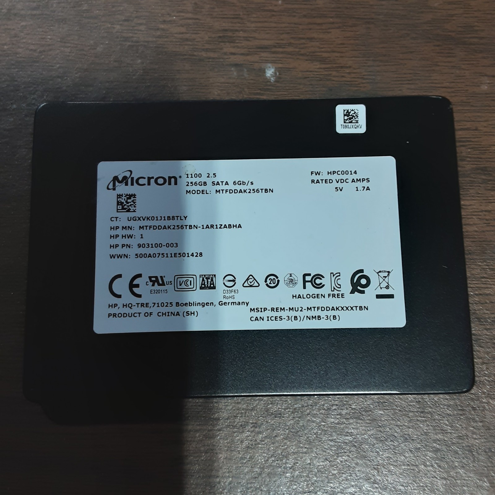 Dell Micron 1100 256GB SATA III 6Gb/s 2.5-Inch SSD (08251G)