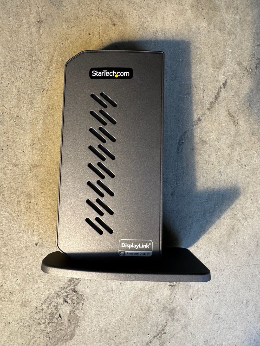StarTech.com DisplayLink 4K Docking Station