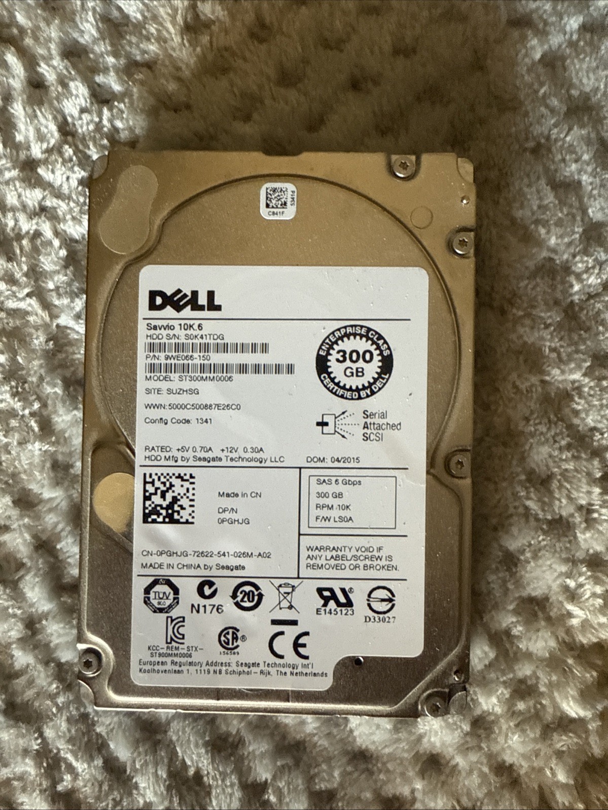 Dell PGHJG / Seagate ST300MM0006 10K.6 300GB 10K 6Gbps SFF SAS Hard Drive (G4)