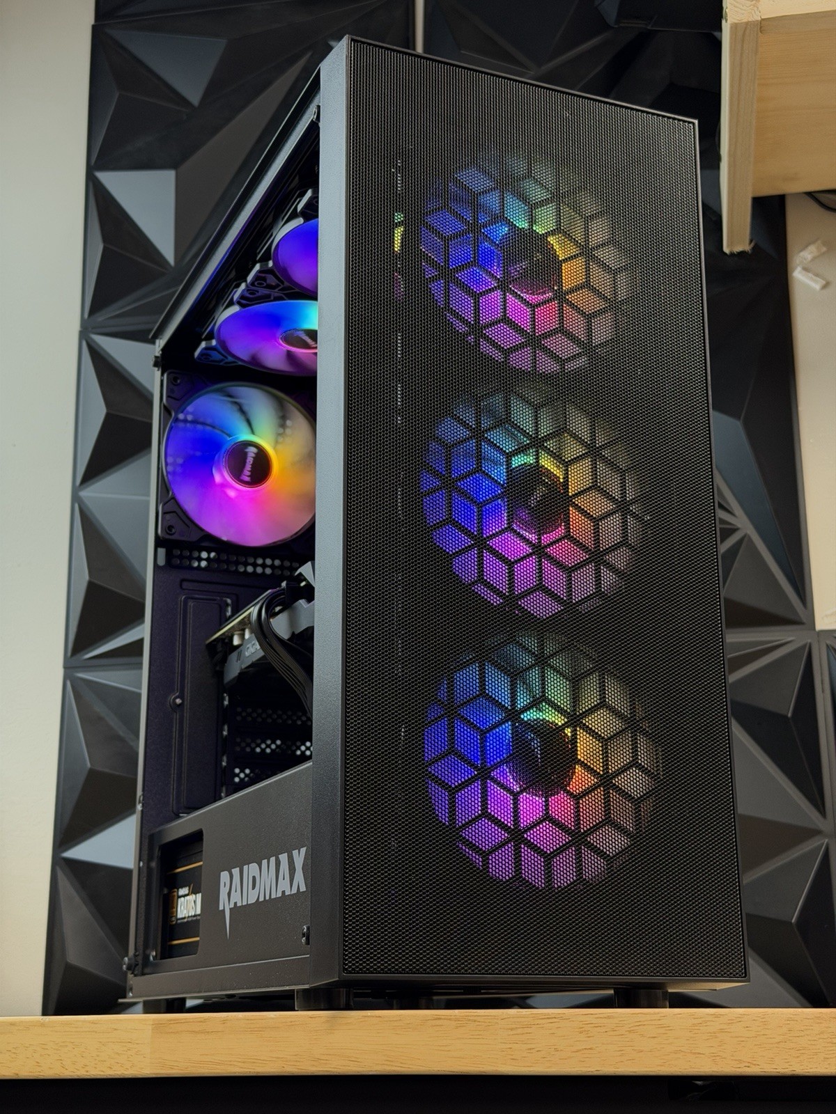 Ryzen 7 2700 32GB RAM 1TB SSD Custom Gaming Computer Desktop PC Nvidia RTX 4060