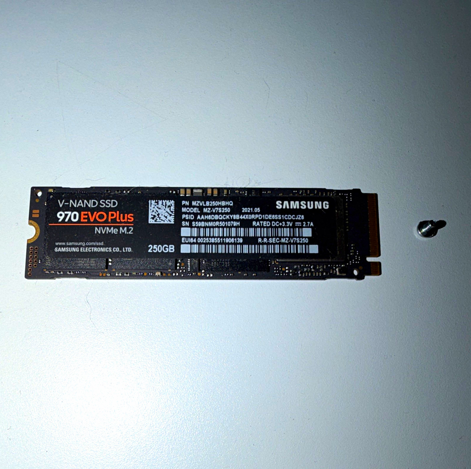 Samsung 970 EVO Plus 250GB NVMe M.2 Internal SSD MZ-V7S250B/HQ
