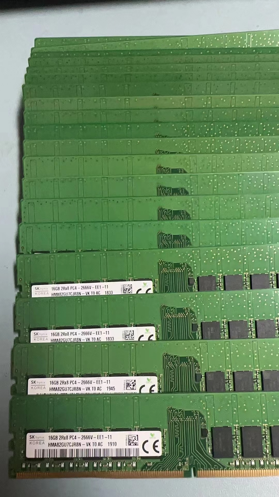 2pcs SK hynix 16GB 2Rx8 PC4-2666V-EE1-11 HMA82GU7CJR8N-VK T0 AC