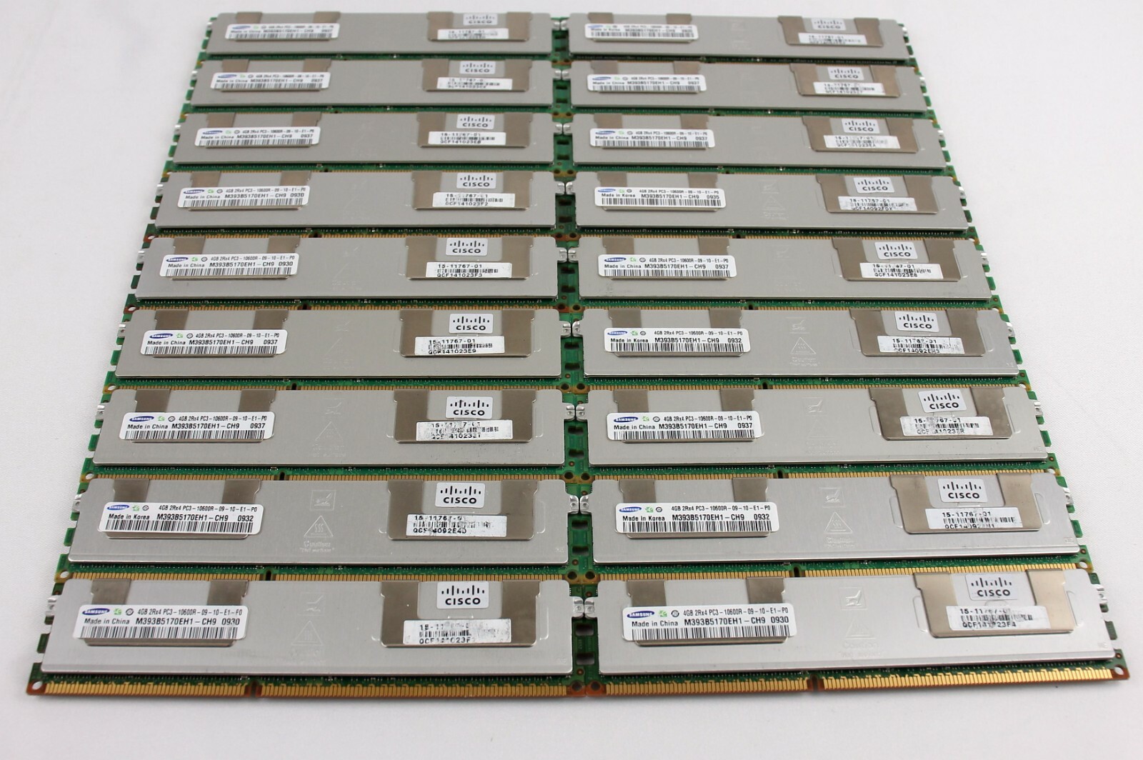 72GB ~ CISCO 15-11767-01 (Samsung) 4GB 2Rx4 PC3-10600R Server Memory