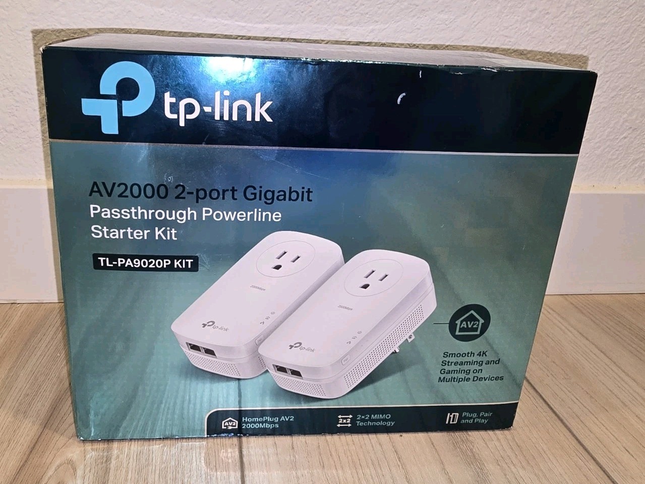 TP-LINK TLPA9020PKIT AV2000 2-Port Gigabit Powerline Starter Kit