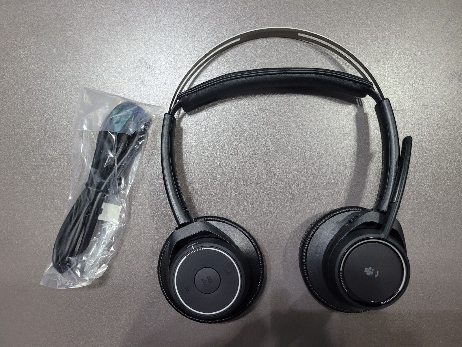 DELL Premier Wireless ANC Headset WL7022 (Bluetooth) Black