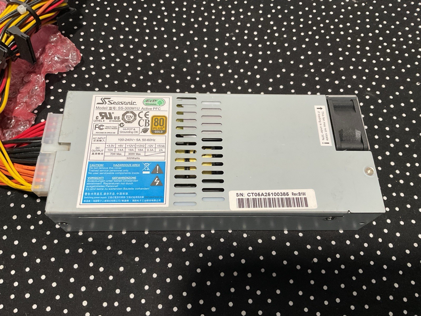 Seasonic SS-300M1U 300W 80 Plus Gold PSU 24-Pin 1U Server Power Supply