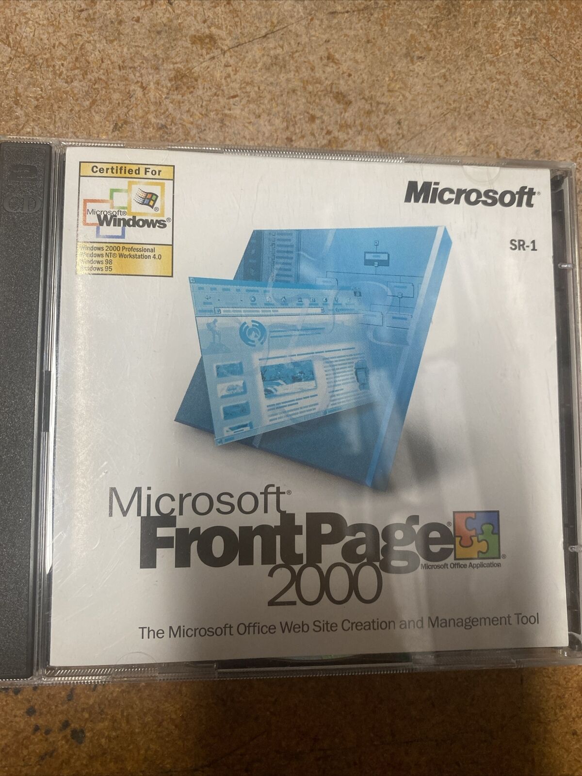 Microsoft FrontPage 2000 Full Version SR-1 w/ Product Key