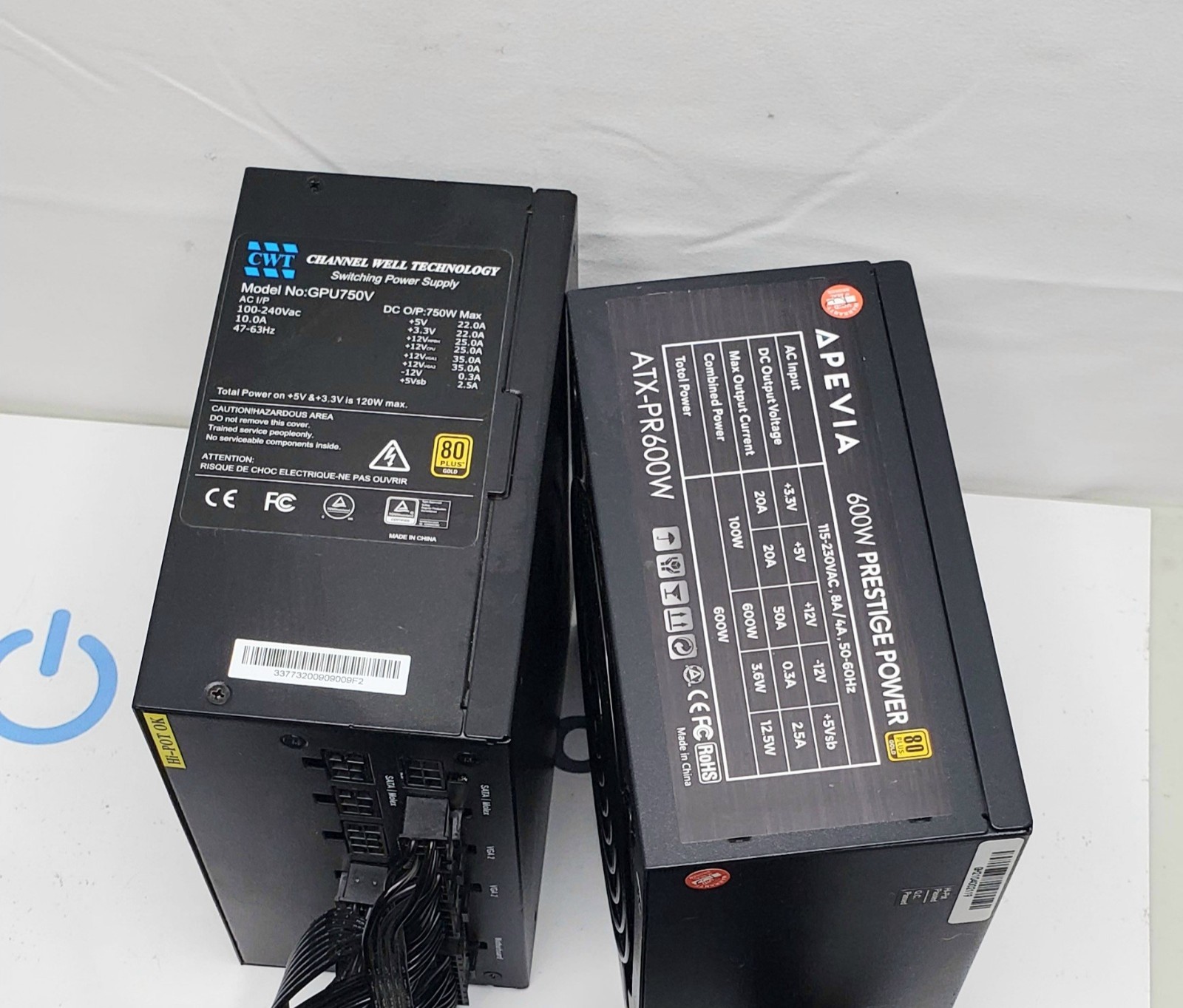 2 PSU  CWT GPU750V  750W + APEVIA 600W PRESTIGE POWER PR600W - TESTED