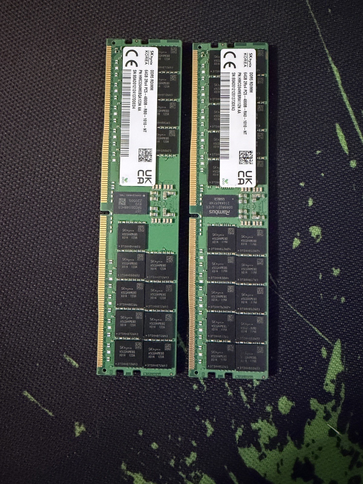 Lot of 2 SK HYNIX DDR5 64GB 2RX4 PC5-4800B RDIMM MEMORY