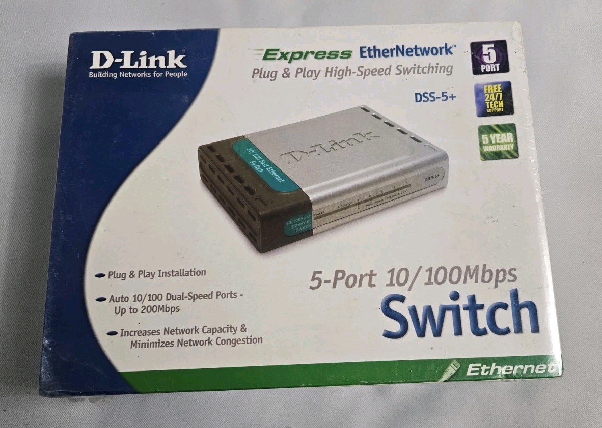 New Sealed D-Link DSS-5+ Plug & Play Switching 5 Port 10/100MBPS EtherNetwork
