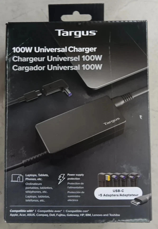 Targus Universal Charger Including all USB-C Devices - Black: Outlet Adapter 4.5