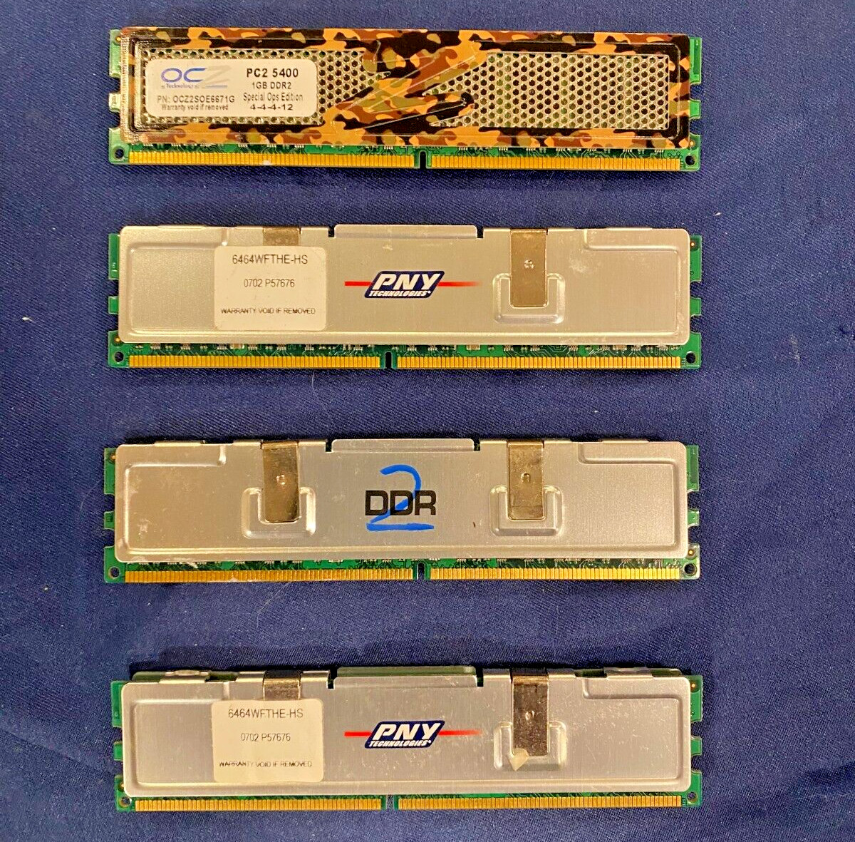 PNY DDR PC2-5400 1GB (4x1GB) RAM