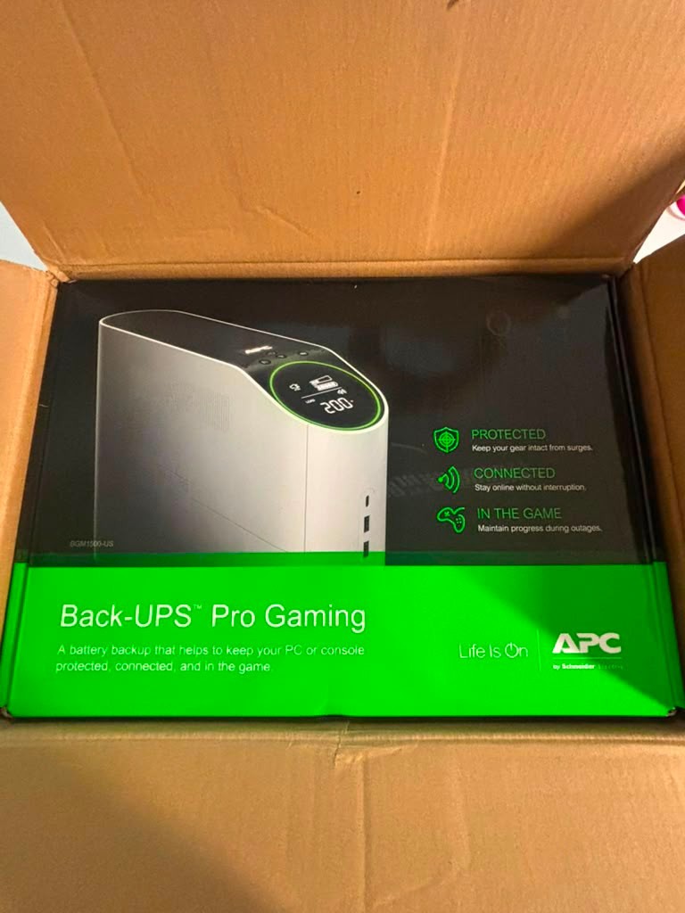 APC Back-UPS Pro Gaming 1500VA, 120V White – Barely Used, Excellent Condition