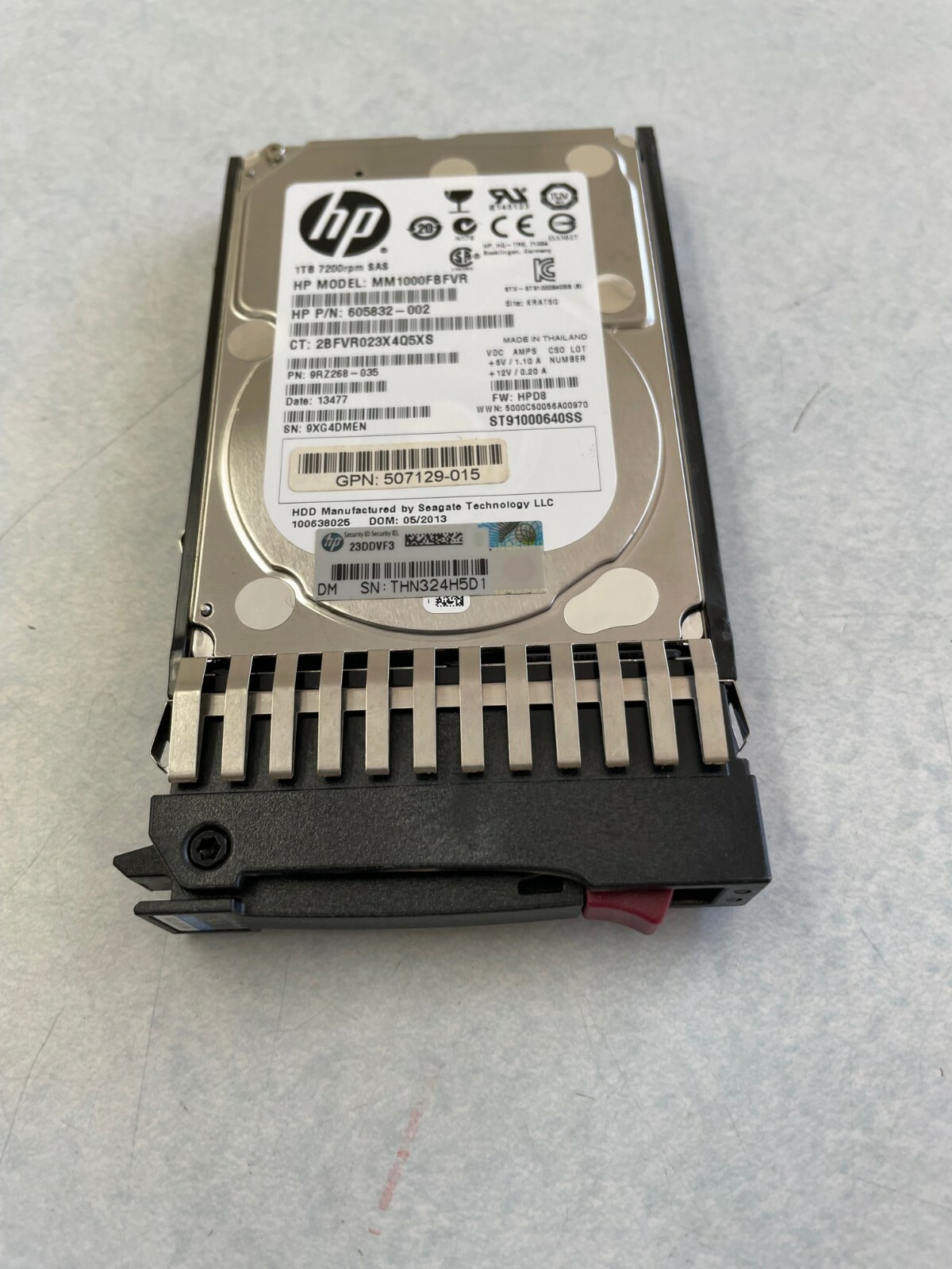 HP 605835-B21 507129-015 605832-002 606020-001 HP 1TB 6G SAS 2.5" 7.2K HD Drive