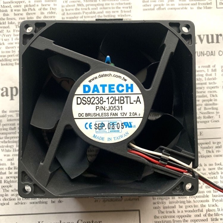 1 pcs DATECH DS9238-12HBTL-A 9038 12V 2.0A 9CM cooling fan