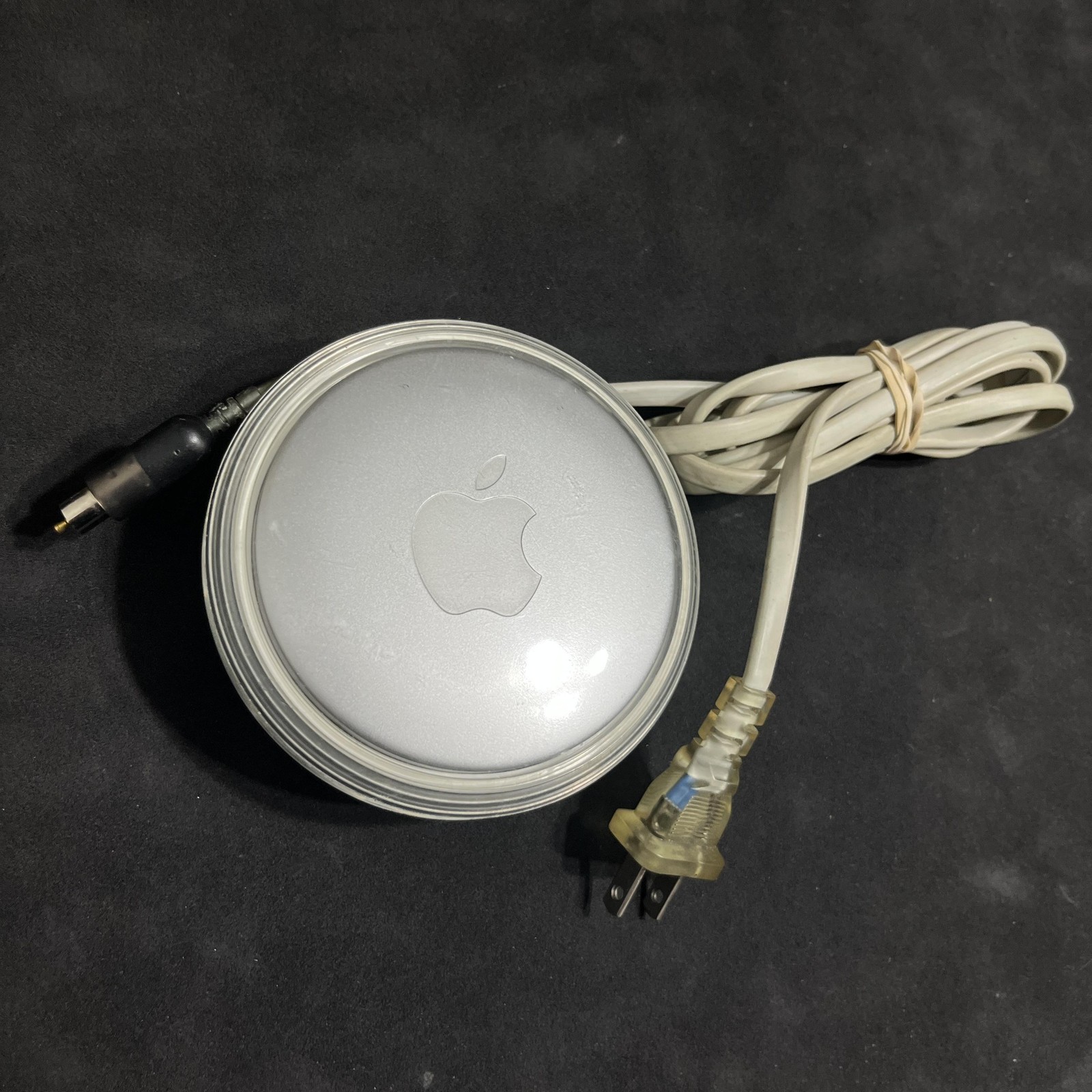Apple 45W 24V Silver Portable Power Adapter M7332 Yo-Yo IBook G3 G4 PowerBook