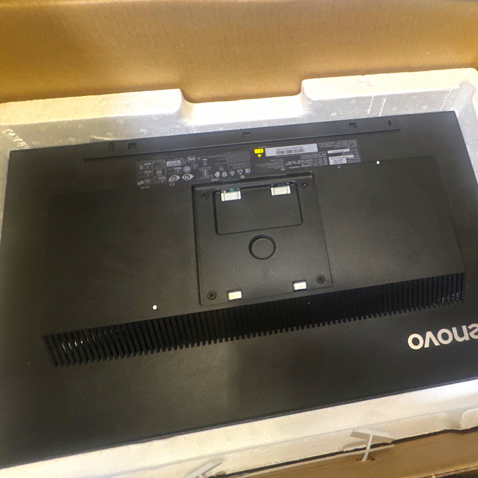 Lenovo ThinkVision T22i-20 21.5in FHD 60Hz 4ms LED Monitor DP HDMI VGA