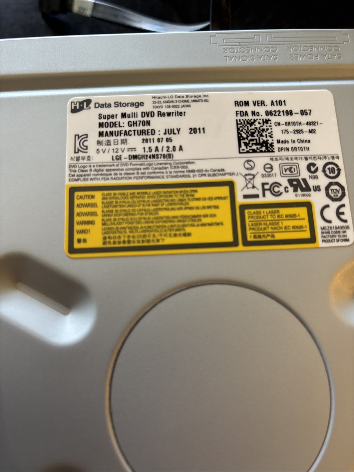 Dell/HITACHI-LG DP/N 0RT0TH MODEL GH70N  SUPER MULTI DVD REWRITER 16X DVD+/-RW