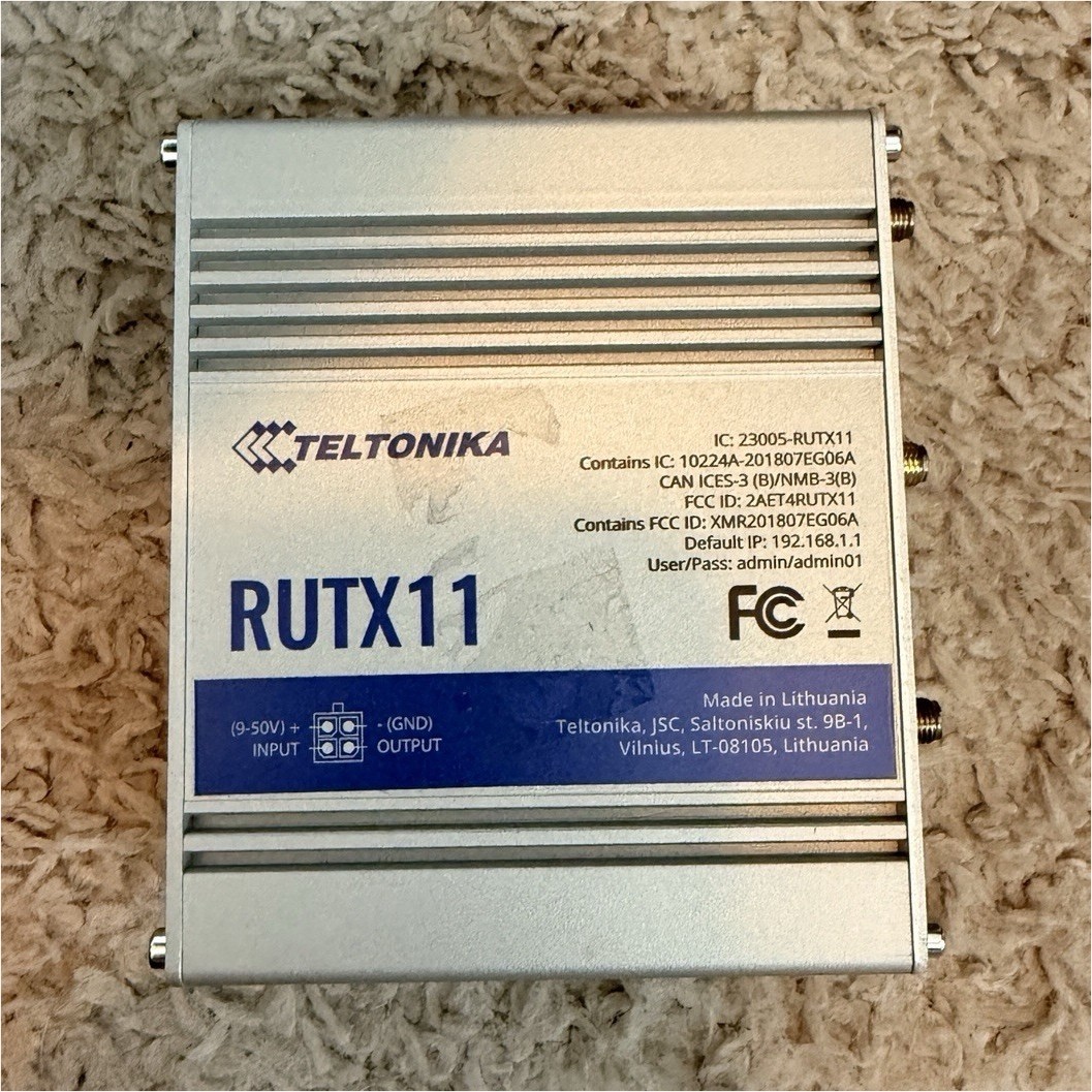 Teltonika RUTX11 Gigabit Wi-Fi 802.11ac Router 3 LAN 1 WAN RUTX11100400