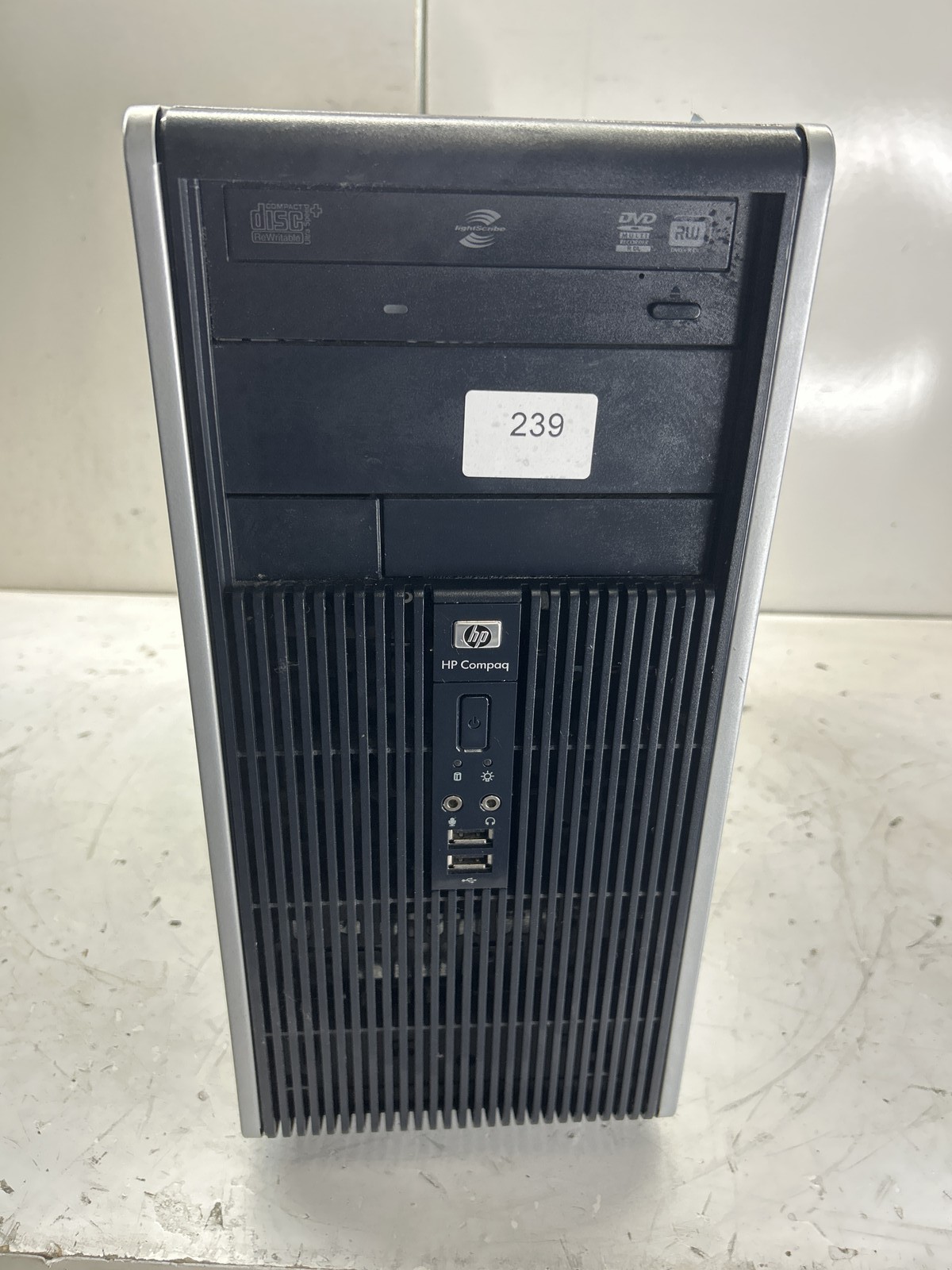 HP Compaq dc5750 Microtower  AMD Athlon Dual Core 4450B 2300/1000 MHz 3GB NO HDD